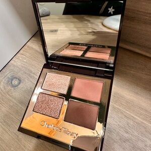 Charlotte Tilbury Eyeshadow Palette